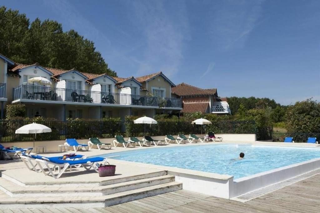 Appartement Au Calme Face Au Lac มาร์ซีอัก ภายนอก รูปภาพ